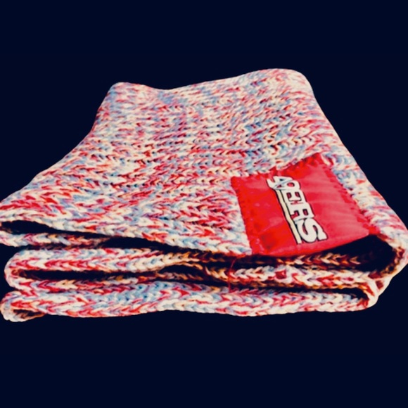 Womens Knit Red San Francisco 49ers NFL Infinity Neck Scarf Forever Collectibles - Picture 5 of 15